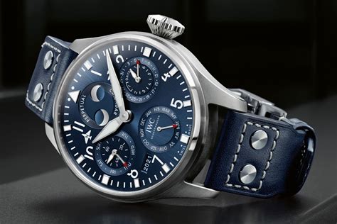 iwc schaffhausen singapore.